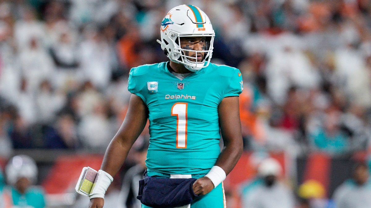 Dolphins vs. Commanders Odds: Opening Week 13 Spread, Total article feature image