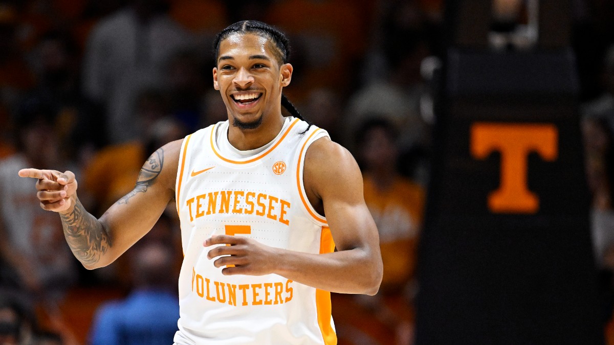 College Basketball Odds, Pick for Tennessee vs Wisconsin article feature image