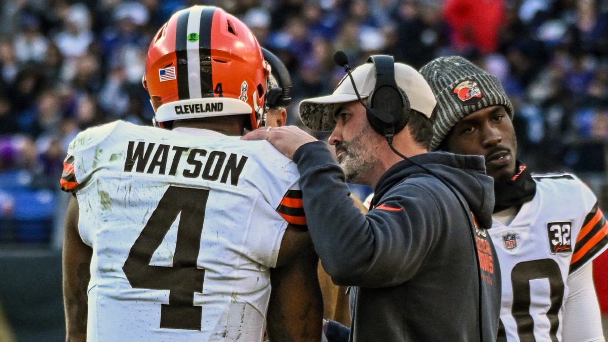 What the Deshaun Watson Season-Ending Injury Means for the Browns, Bettors and More article feature image