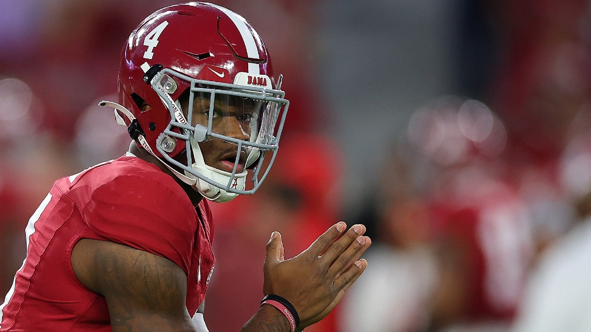 College Football Predictions, Odds | Alabama vs Kentucky Football Betting Preview article feature image
