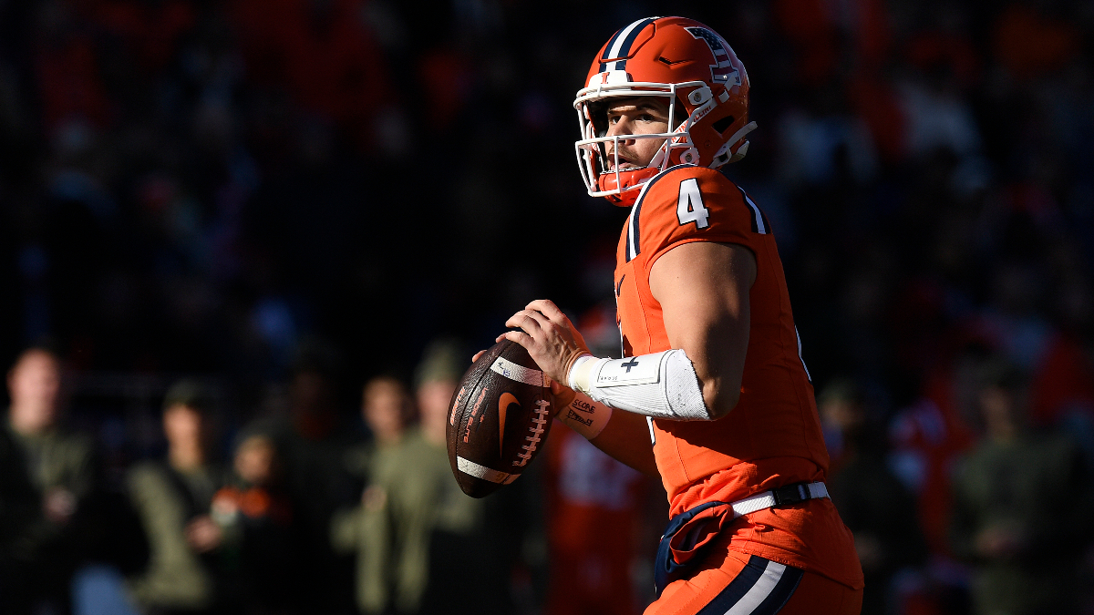 College Football Odds, Prediction for Northwestern vs Illinois: Bet Illini in In-State Rivalry