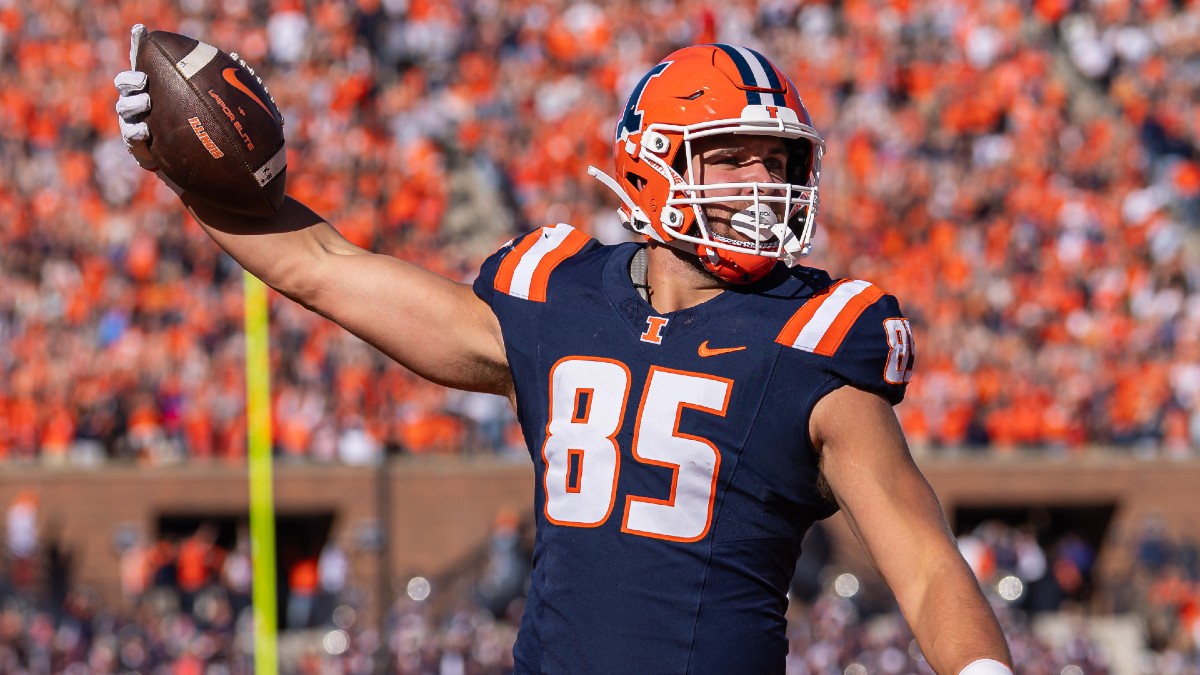 Illinois vs Minnesota Odds & Picks: Expect a Close Big Ten Matchup article feature image