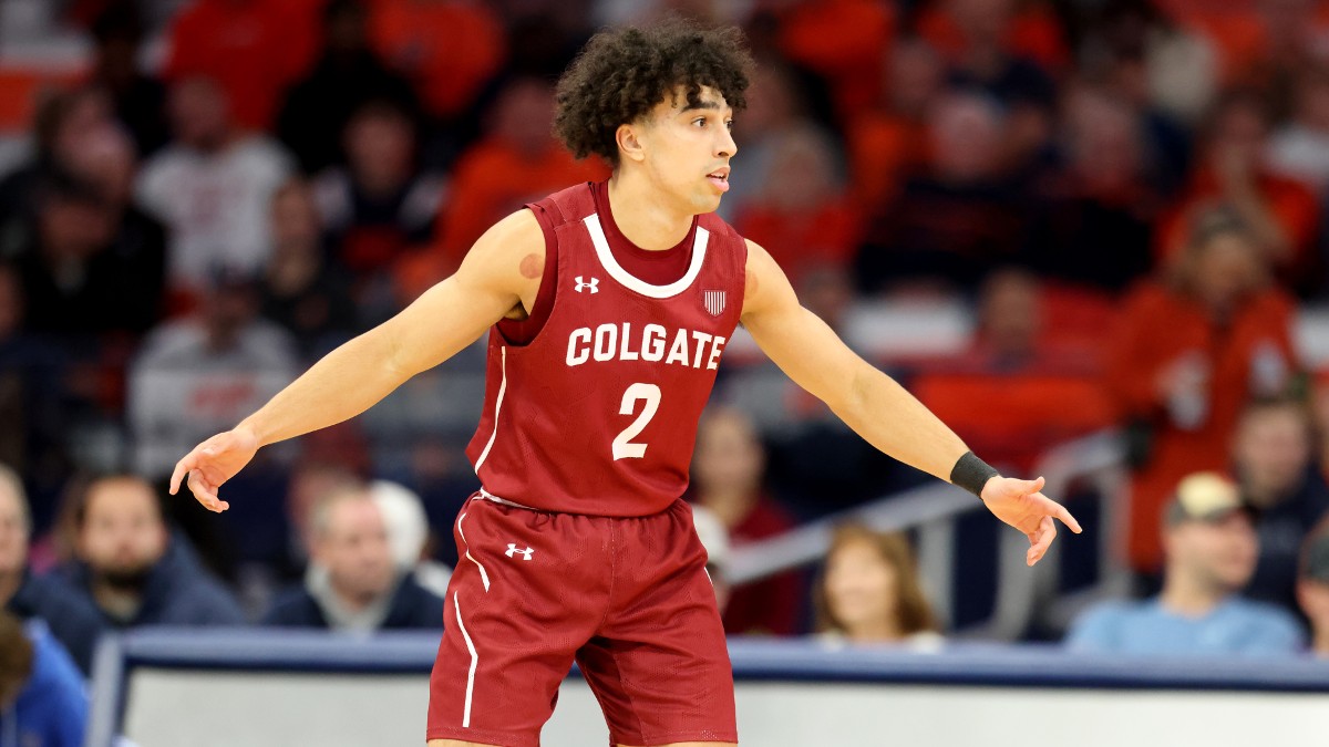 College Basketball Odds, Prediction & Pick for Colgate vs Illinois (Sunday, Dec. 17) article feature image