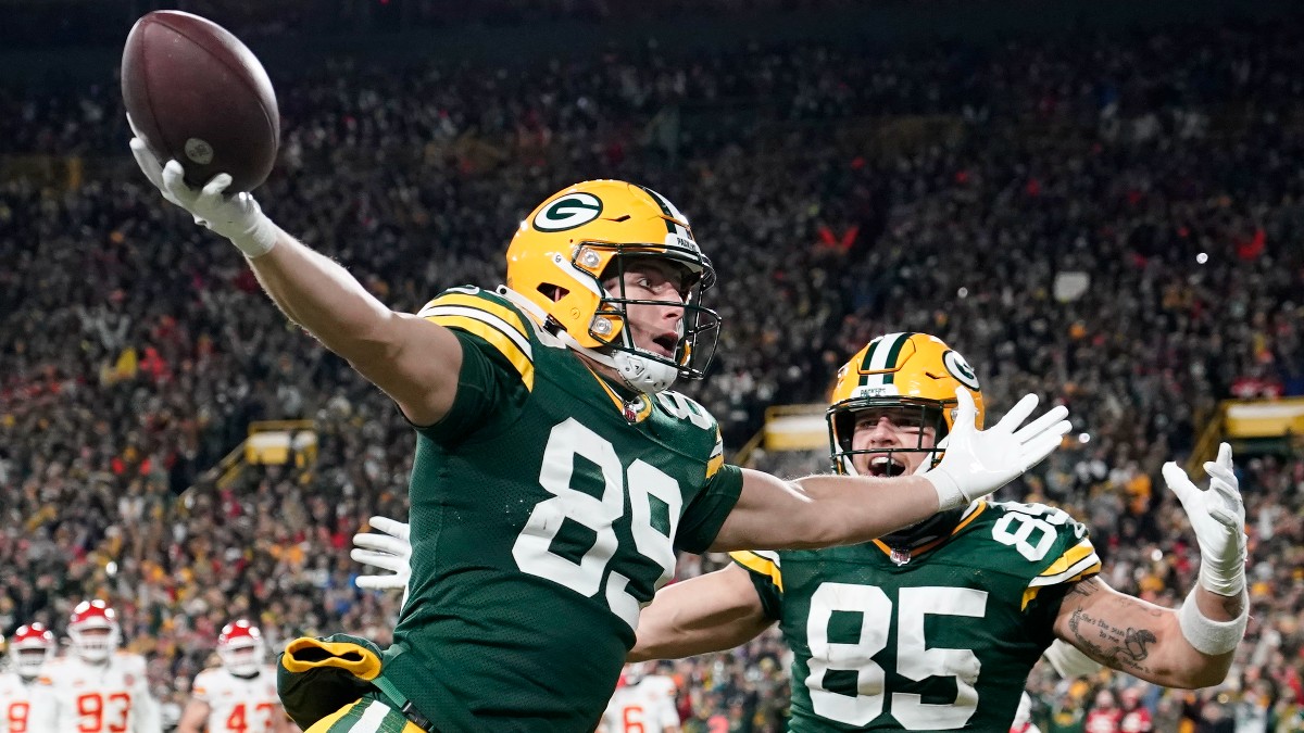 Packers vs Giants Most Popular Prop Bets: Tucker Kraft, Saquon Barkley, Romeo Doubs article feature image