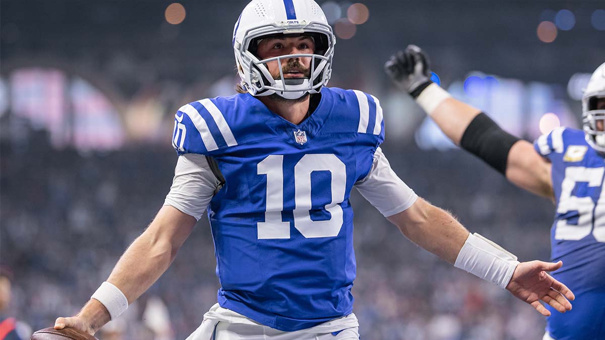 Steelers vs. Colts Odds: Opening Week 15 Spread, Total article feature image