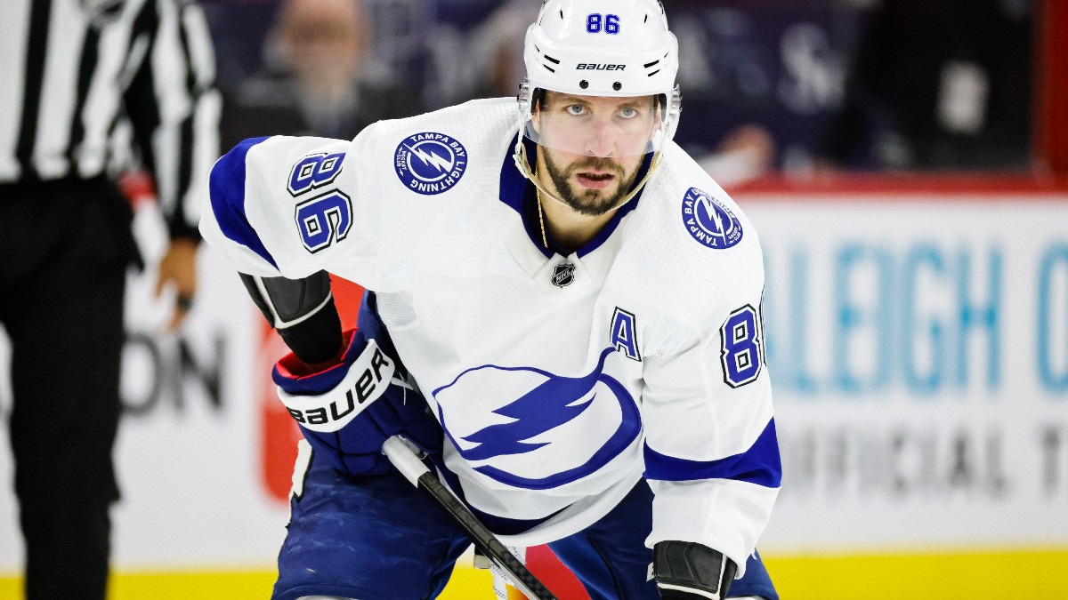 NHL Odds, Preview, Prediction: Lightning vs Flames (Saturday, December 16) article feature image