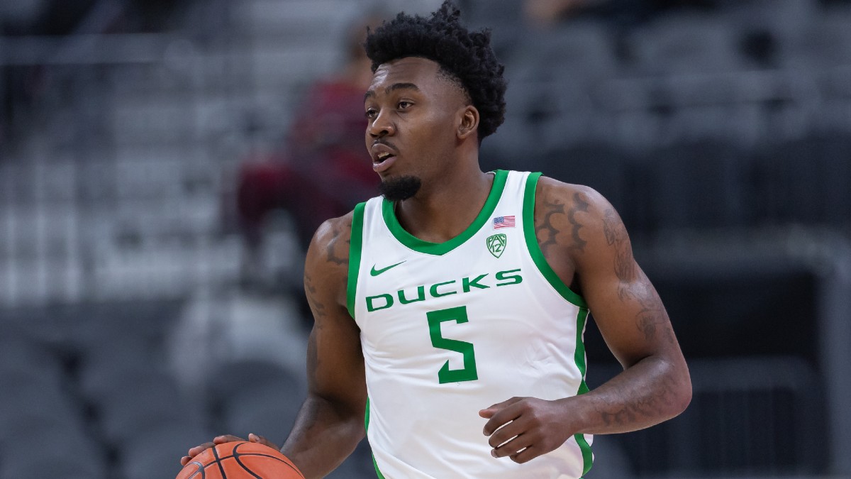 UCLA vs Oregon: Bet Ducks to Defend Home Court article feature image