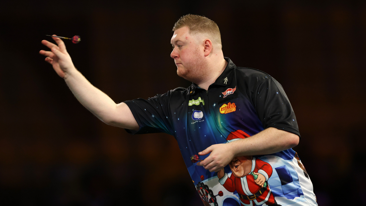 PDC World Darts Championship Odds, Predictions: Day 11 Betting Breakdown, Best Bets article feature image