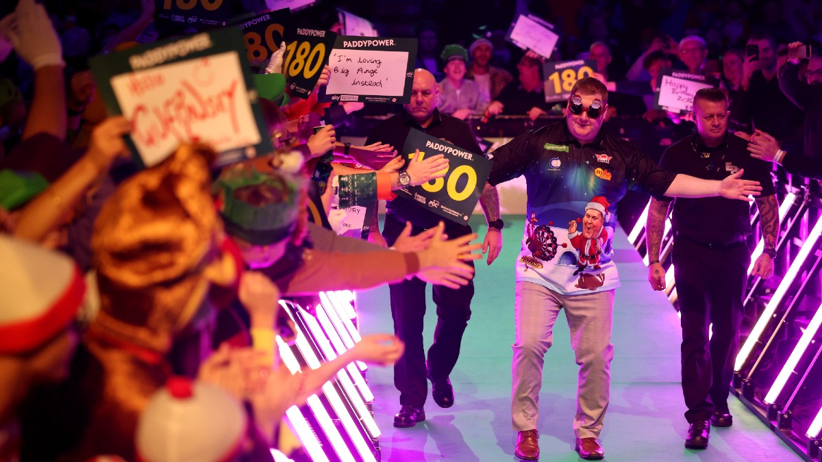 PDC World Darts Championship Odds, Predictions: Day 9 Betting Breakdown, Best Bets article feature image