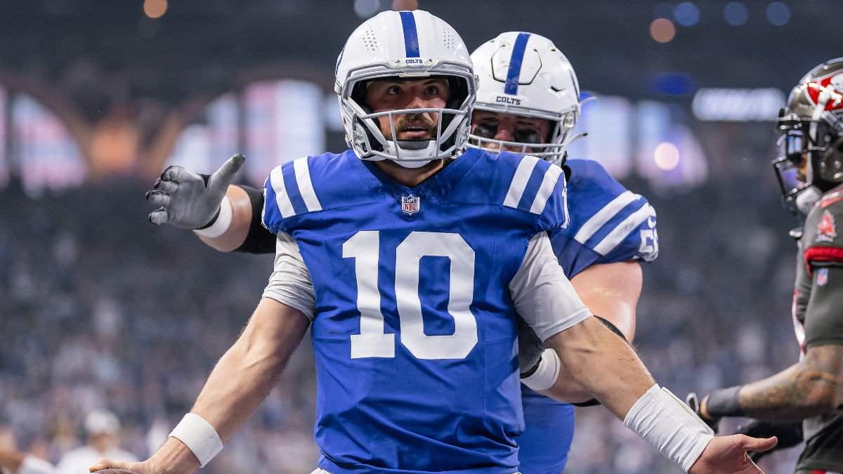 Raiders vs. Colts Odds, Week 17 Spread, Total article feature image