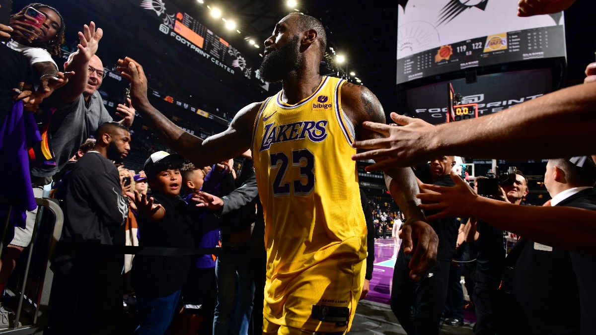 Bookmakers Give LeBron James, Lakers Homecourt Advantage in Las Vegas for NBA’s In-Season Tournament article feature image