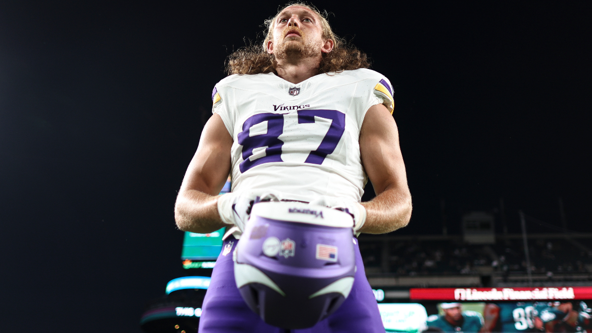 How T.J. Hockenson’s Season Ending Injury Impacts Vikings, Bettors article feature image