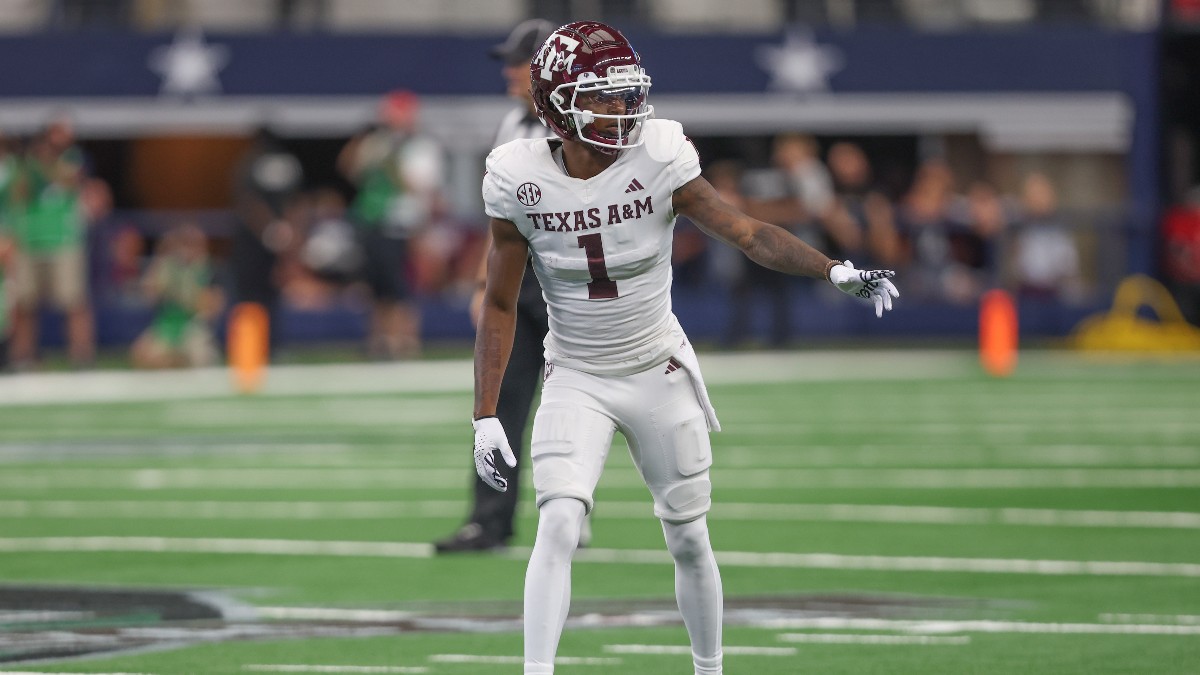 Oregon Lands Prized Former Texas A&M WR Evan Stewart article feature image