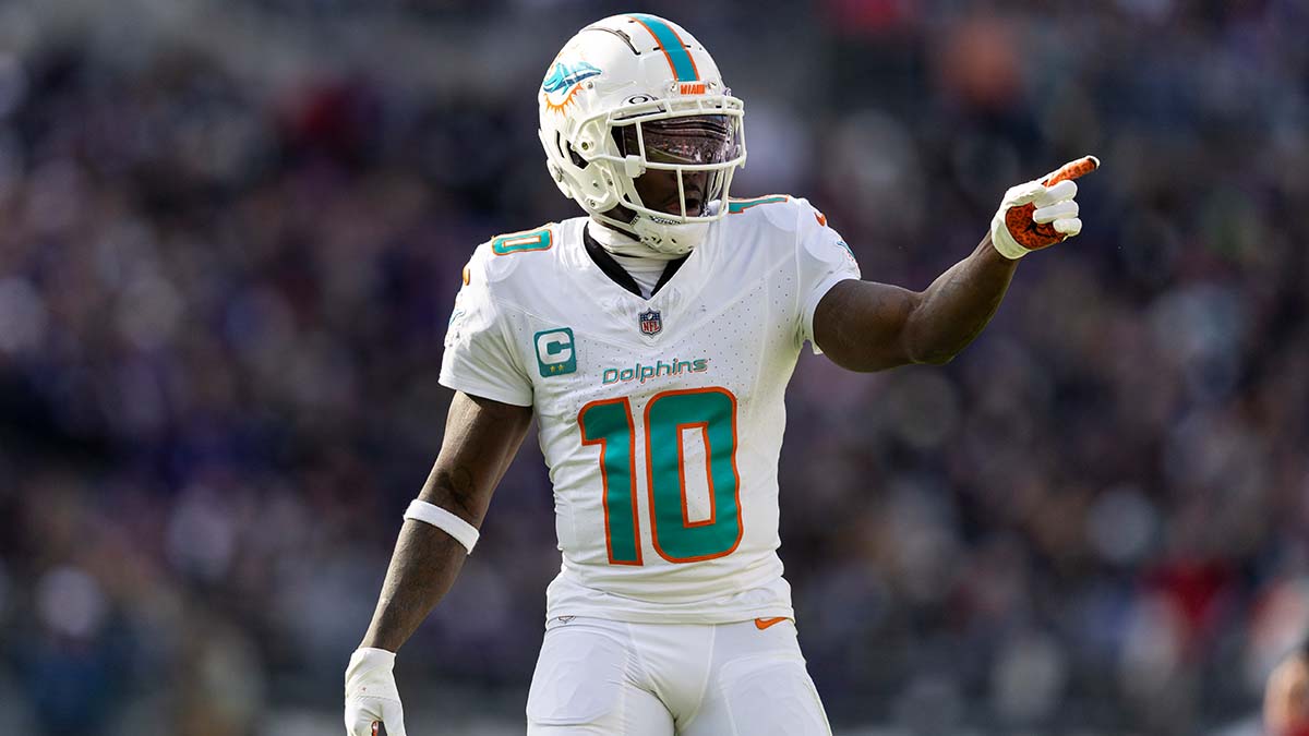 Tyreek Hill Props: Dolphins WR Could Break All-Time Record vs. Bills Image