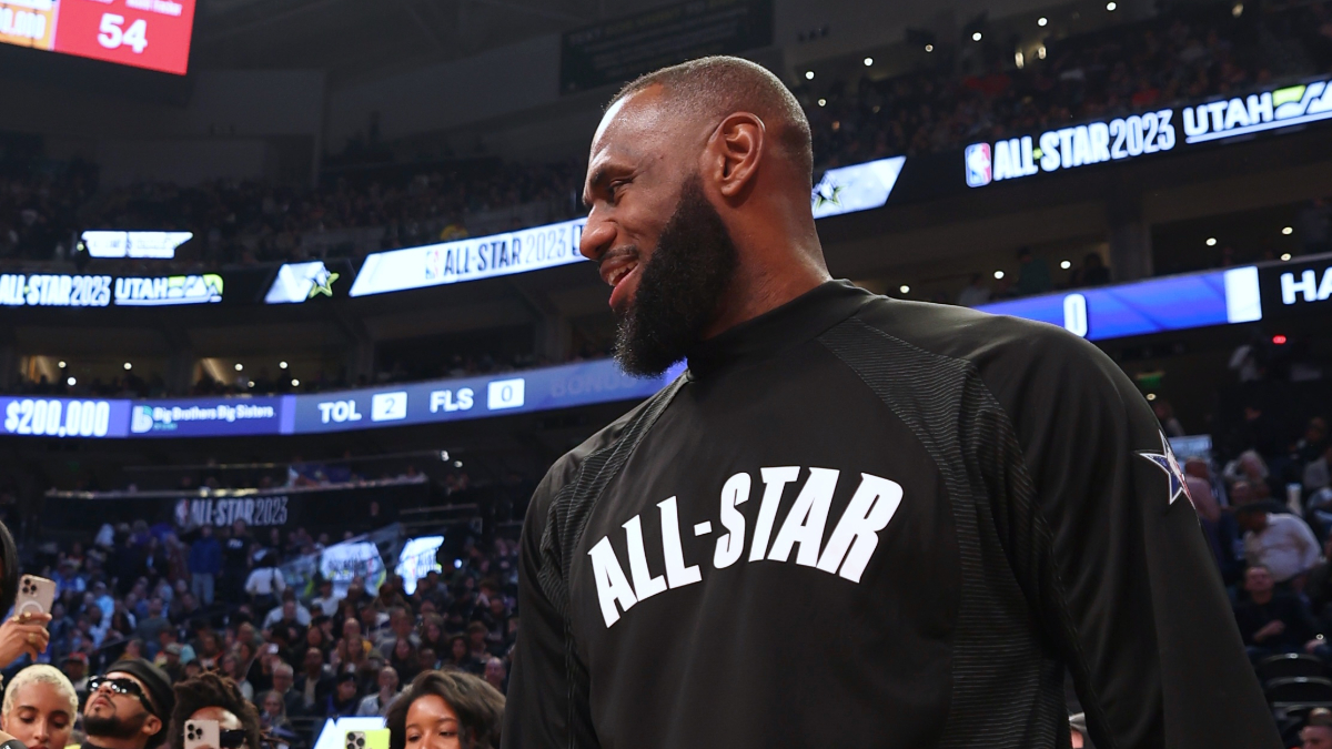 NBA All-Star Game Odds: LeBron James, Western Conference Are Favorites in Indiana article feature image