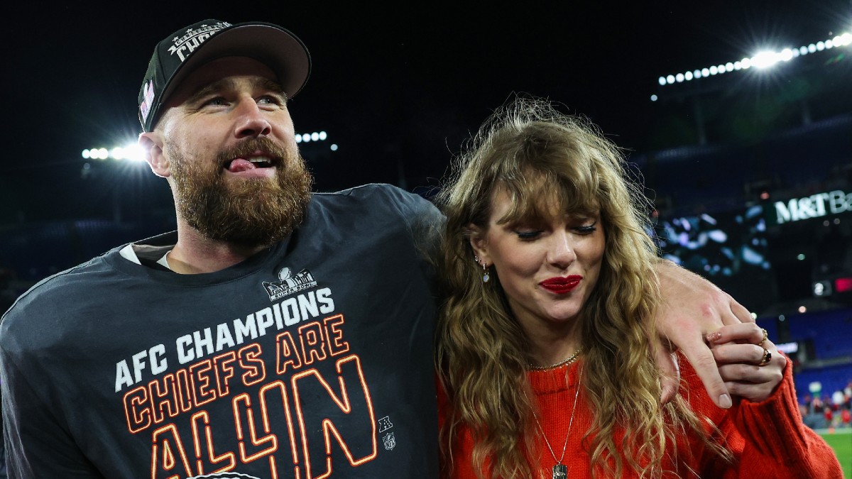 Travis Kelce to Propose to Taylor Swift at Super Bowl? See the Odds article feature image