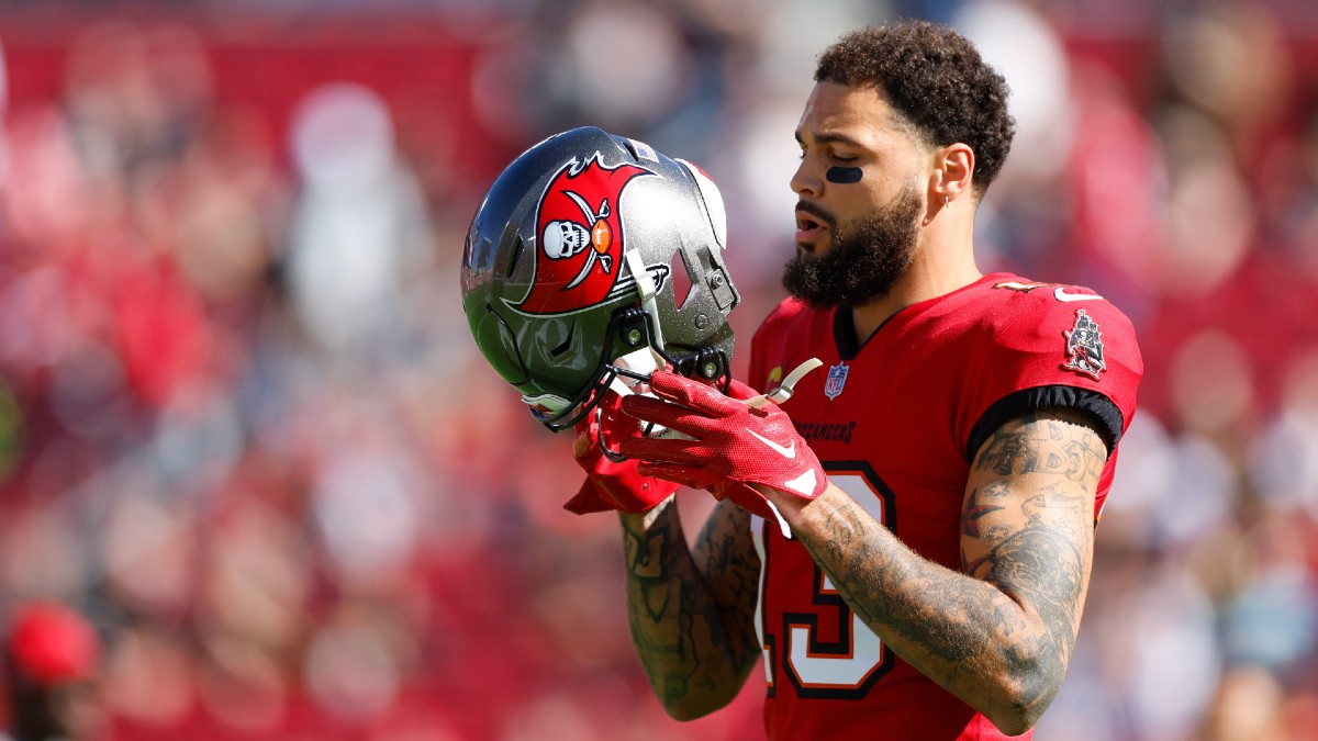 Mike Evans Next Team Odds: Buccaneers Favored to Retain Star WR; Bears, Patriots Close Behind article feature image