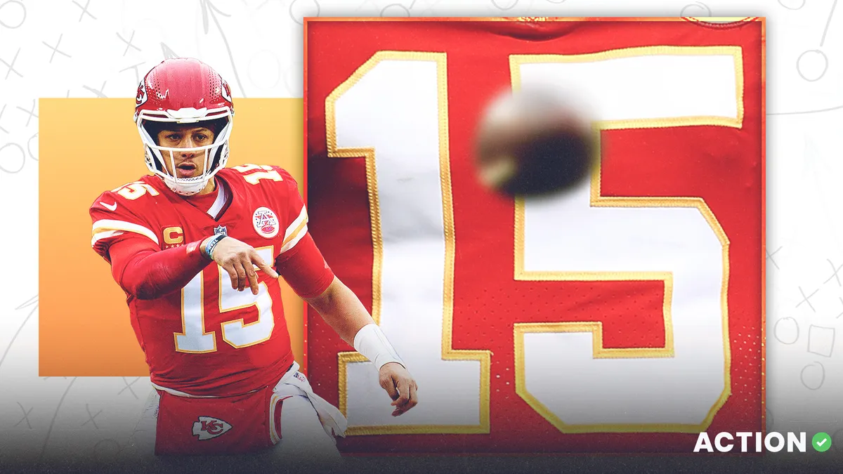 Patrick Mahomes Super Bowl Preview: 15 Betting Facts & Trends for Chiefs vs 49ers article feature image