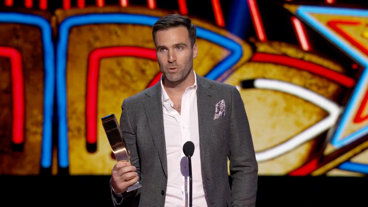 NFL Awards Winners: Odds, Results as Joe Flacco Makes History article feature image