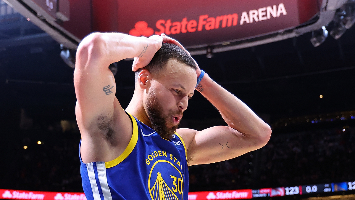 Stephen Curry Scores 60 Points, Can’t Boost Warriors Playoff Odds article feature image
