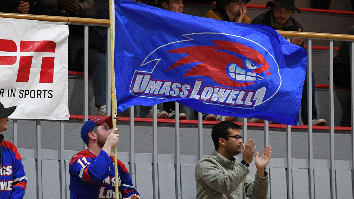 College Basketball Picks: Bryant vs UMass Lowell Best Bet article feature image