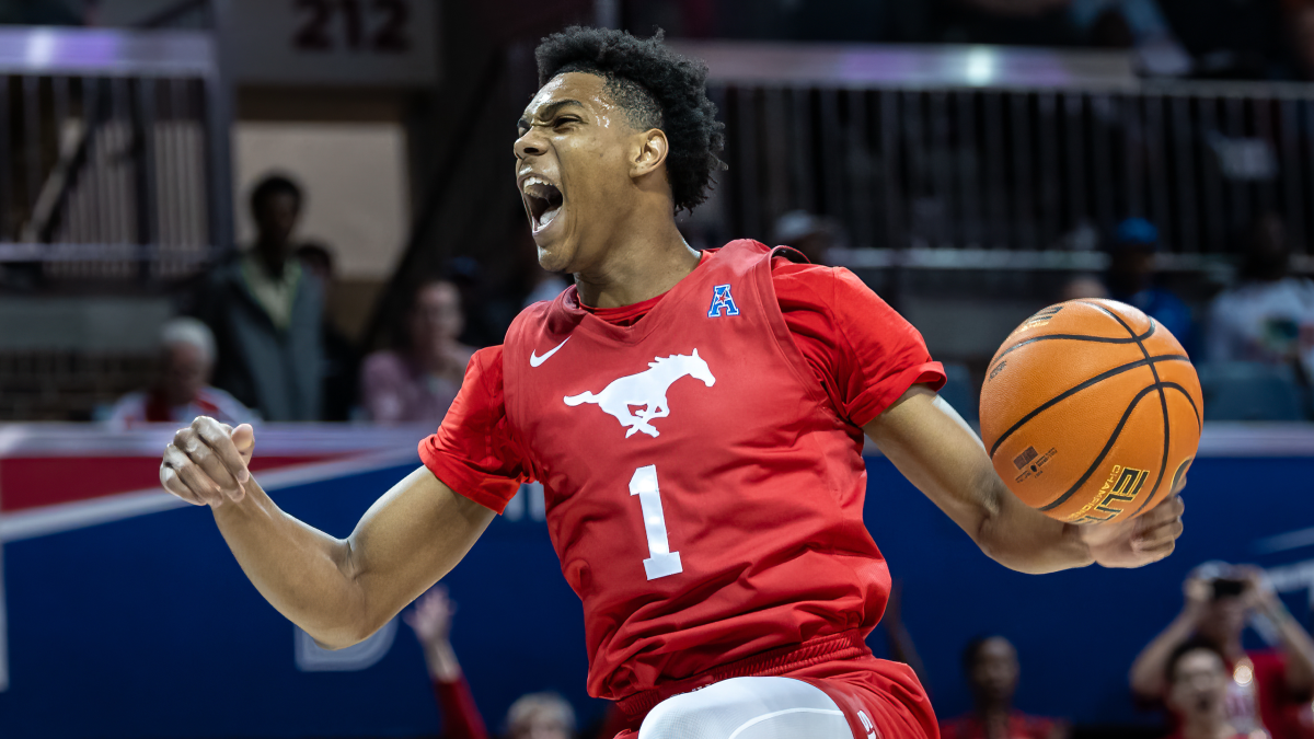 College Basketball Predictions: East Carolina vs SMU Over/Under Pick article feature image