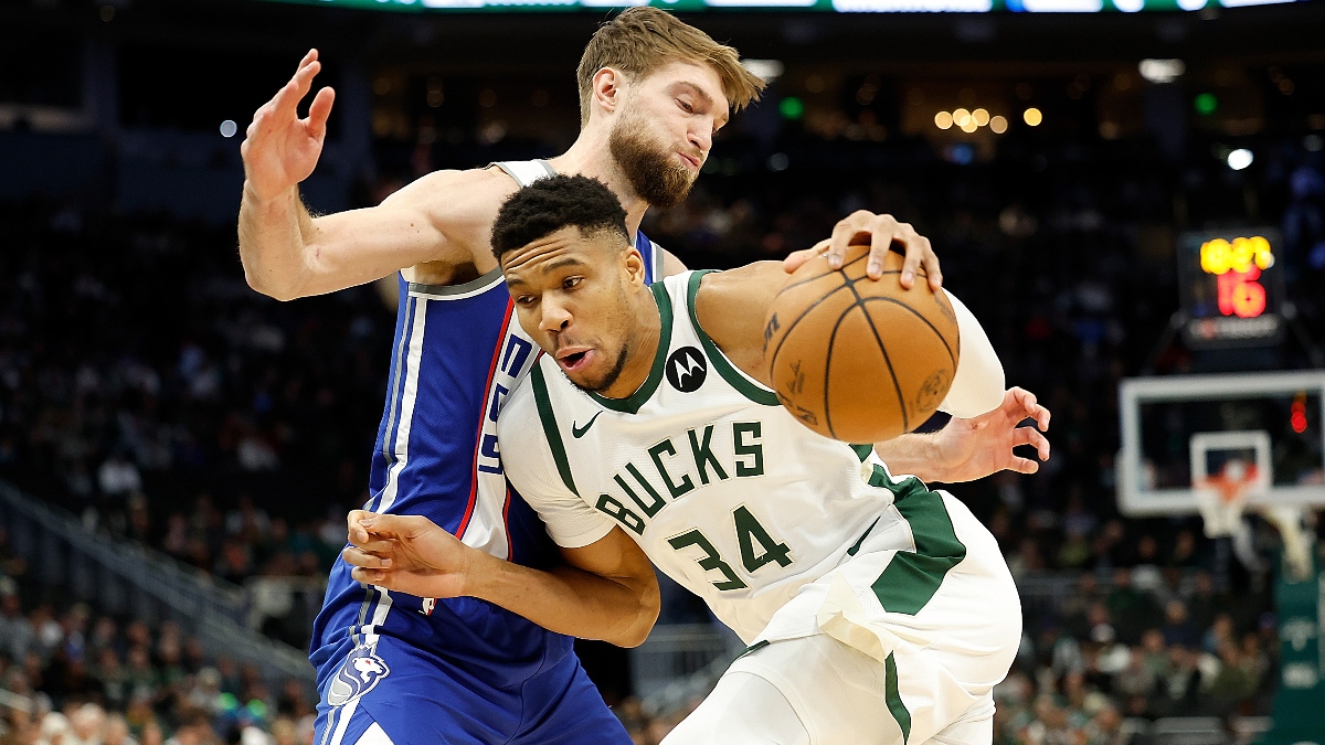 Bucks vs Kings Picks, Prediction | Best Bet Tonight article feature image