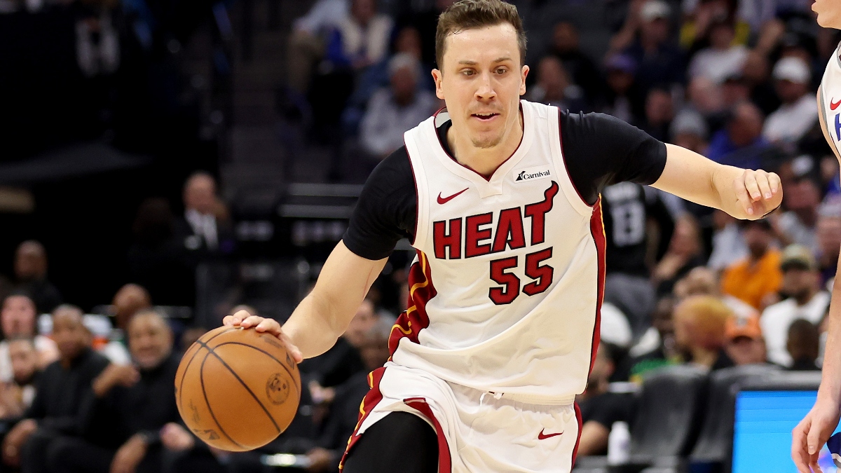 NBA Props Today: Duncan Robinson, Evan Mobley Lead Top 3-Point Bets (April 2) article feature image