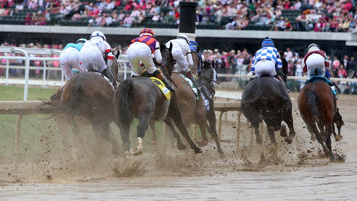 Kentucky Derby Weather: Rain Expected in Afternoon Image