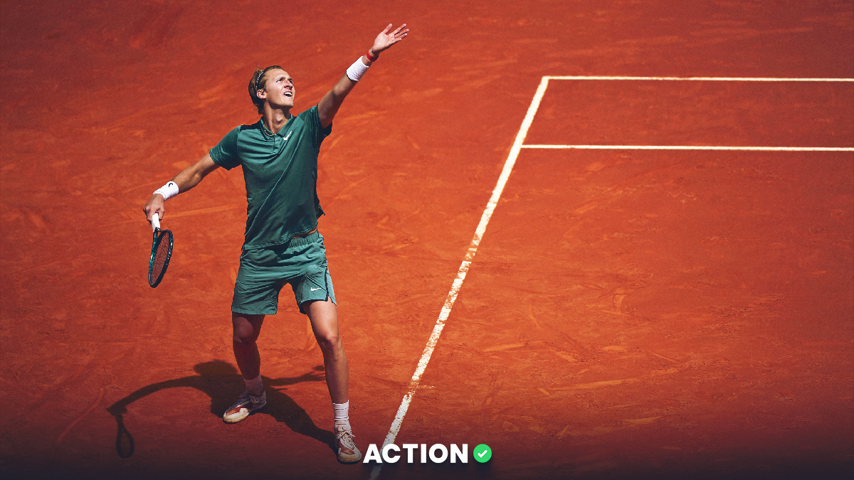 Expert French Open Betting Picks | Jarry vs Moutet, Korda vs Mayot article feature image