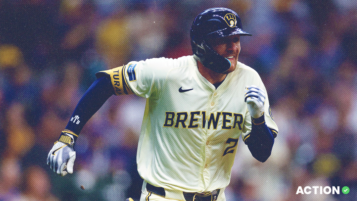 Brewers vs Cardinals MLB Parlay Picks article feature image