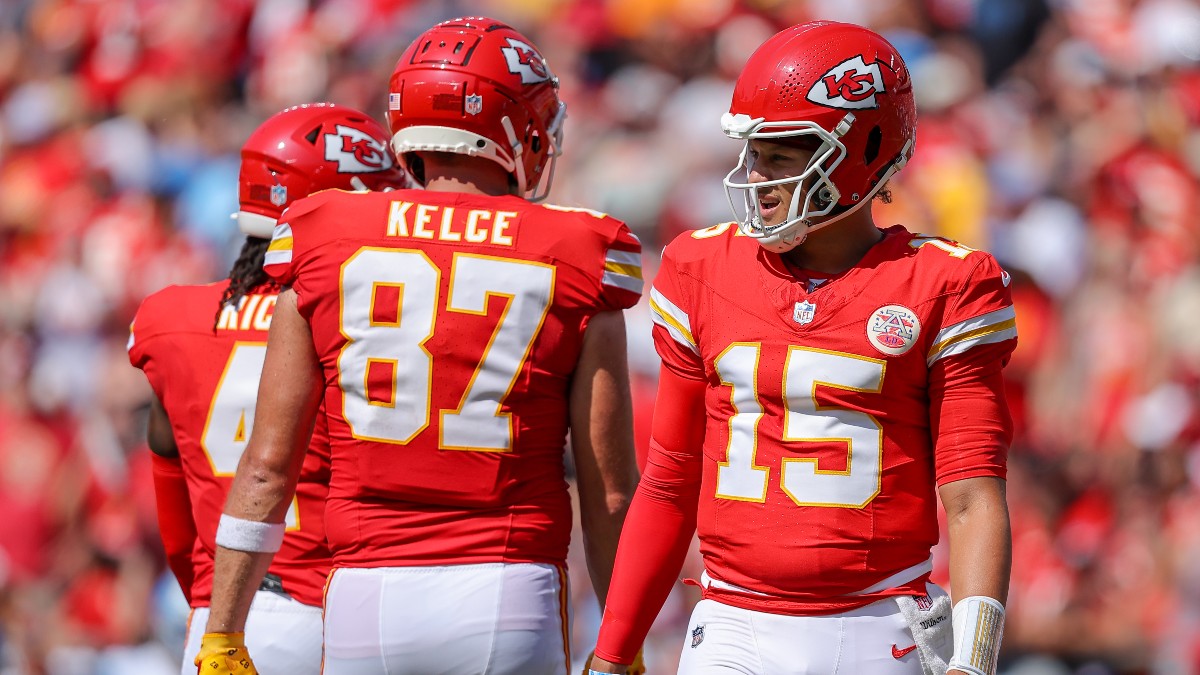 DraftKings NFL Team Specials Profit Boost Best Bets: Patrick Mahomes, Lamar Jackson Among Picks article feature image