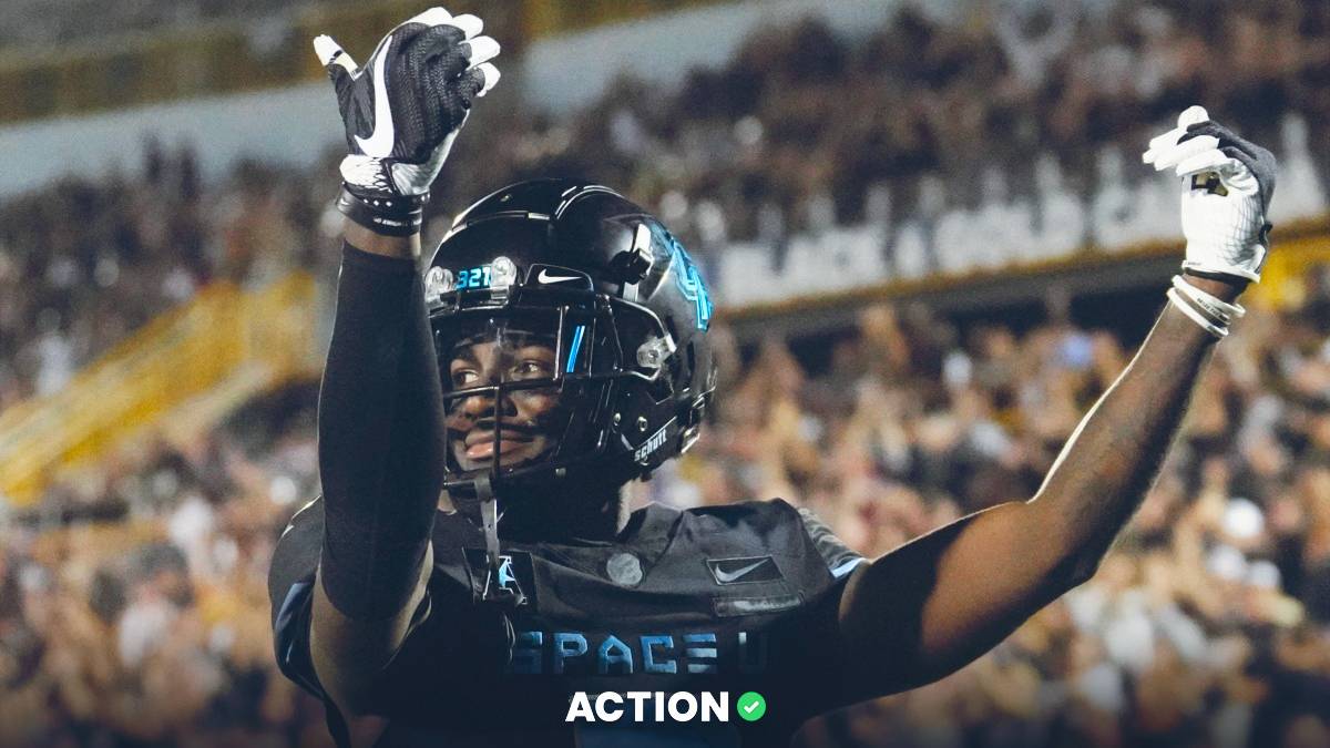 College Football Over/Under Picks Thursday: New Hampshire vs UCF Best Bet article feature image