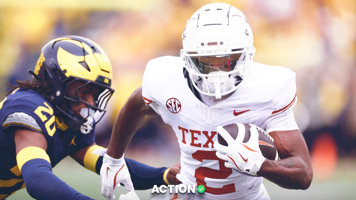 Texas Dominates Michigan, Easily Covers Spread in Rout article feature image