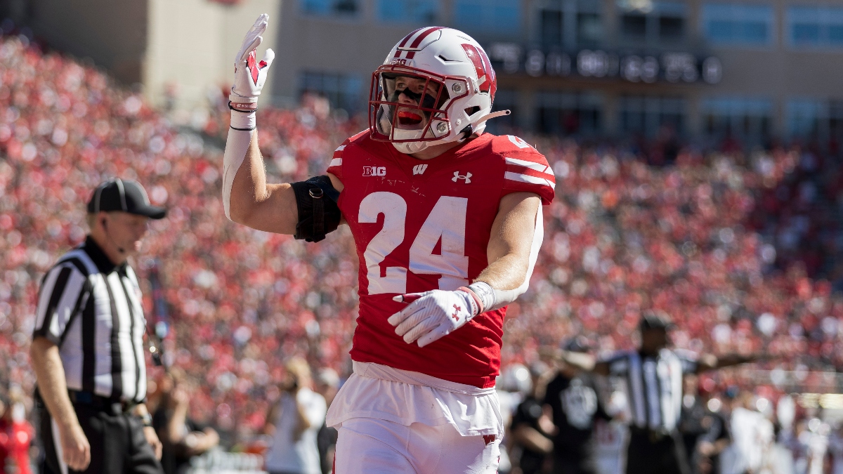 Wisconsin Football Odds: Spread Pick for Saturday, Week 3 article feature image