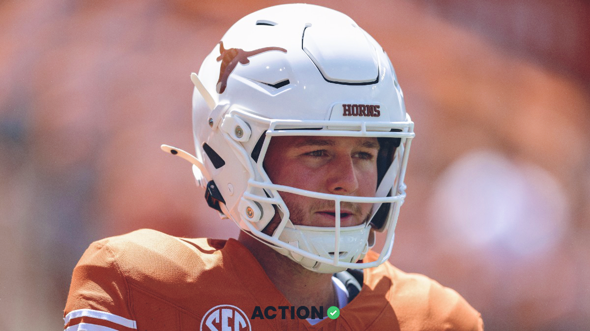 UTSA vs. Texas: Back Horns in Blowout Image