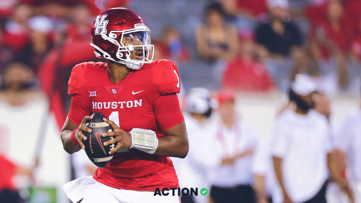 Iowa State vs. Houston Prediction, Odds, Pick & How to Watch NCAAF Week 5 article feature image