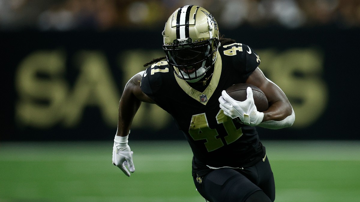 Saints vs Panthers Odds, Spread, Total | NFL Week 9 article feature image