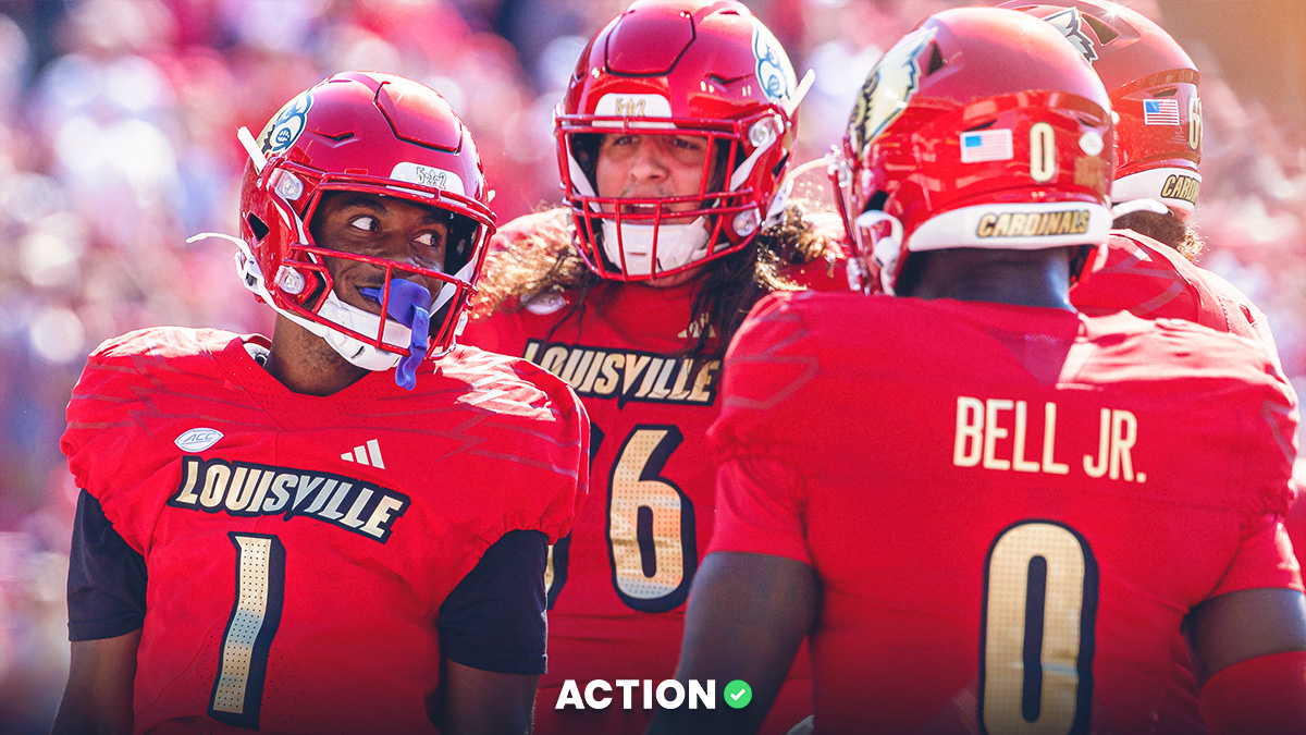 Louisville vs. Virginia: Take Cards To Cover On The Road Image