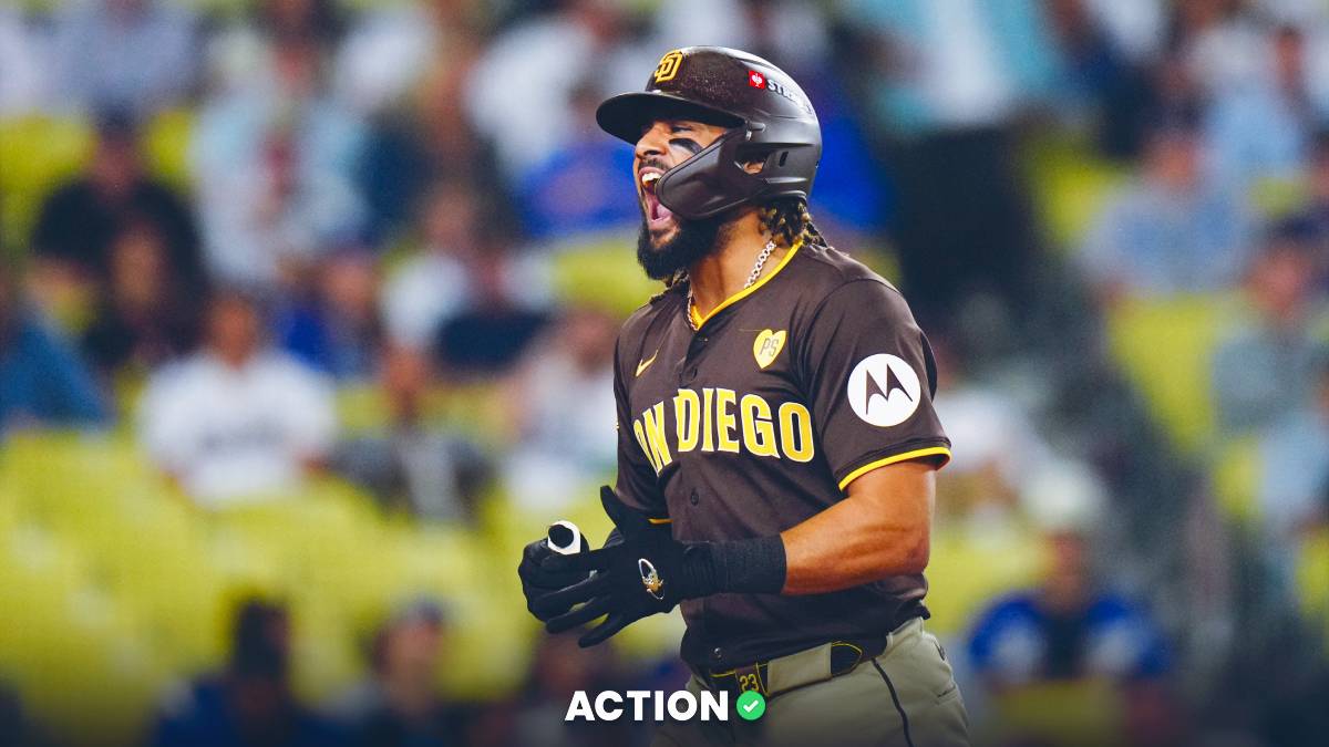 Padres vs Dodgers MLB Parlay Picks for Game 4 Image