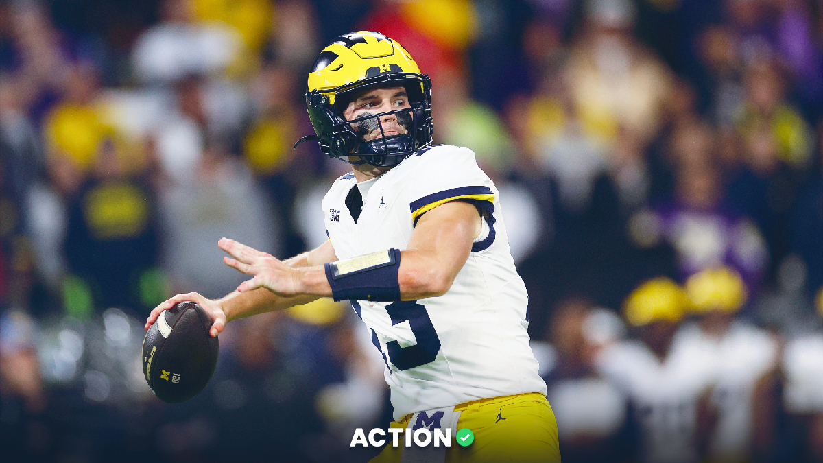 Michigan vs. Illinois Odds, Picks, Predictions — NCAAF Week 8 Best Bets article feature image