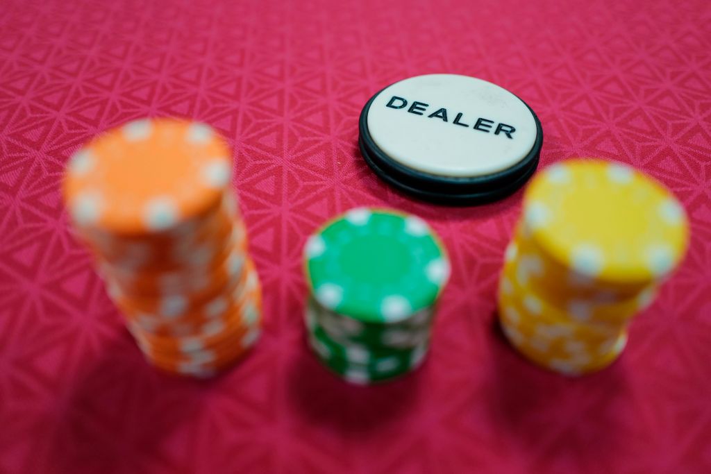 Poker Dealer Accused of Stealing From The Pot at Ohio Casino