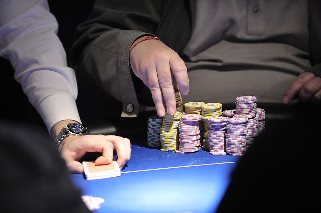 casino poker games now use high-tech RFID chips.