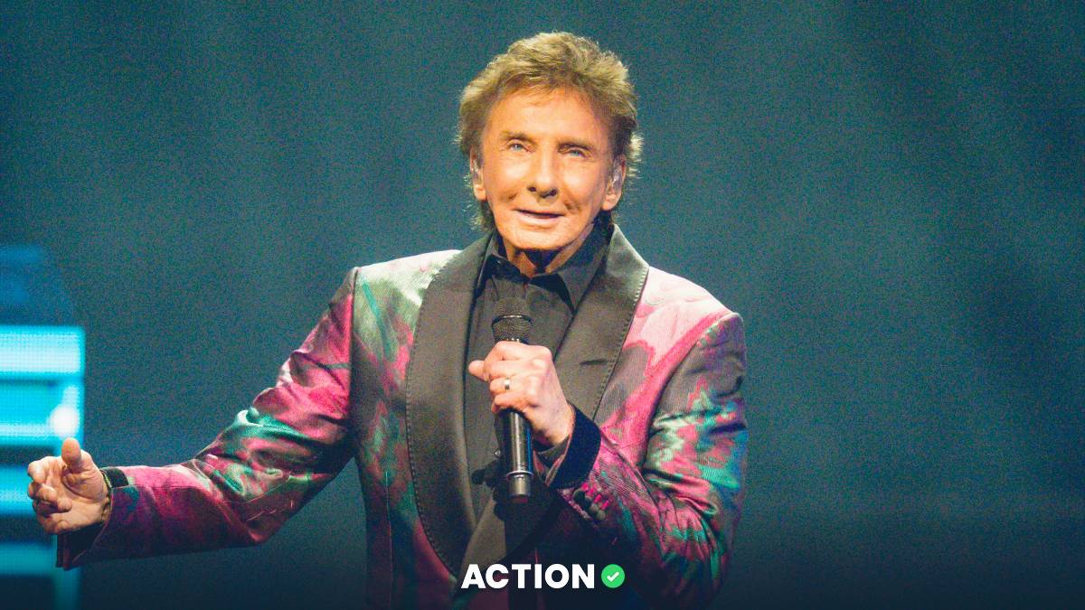 Barry Manilow Accepts Lifetime Residency At The Westgate Las Vegas