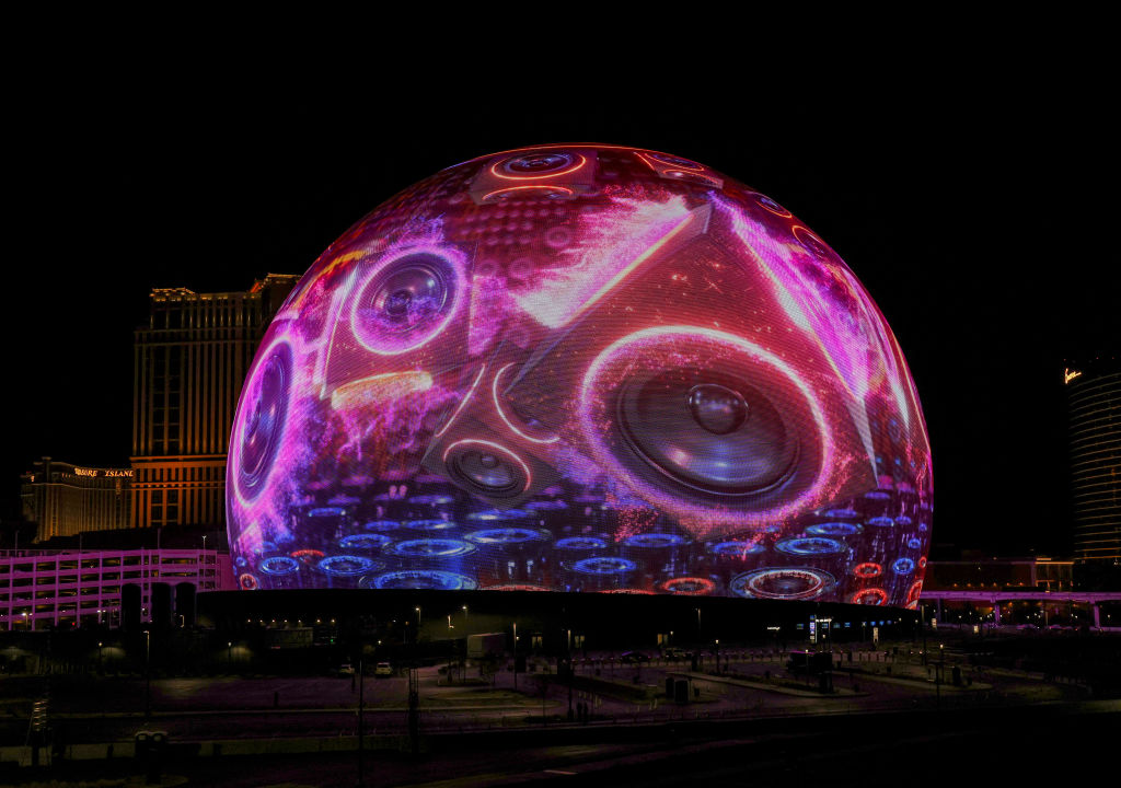 The Sphere is the largest spherical structure on Earth and the largest LED screen in the world. 