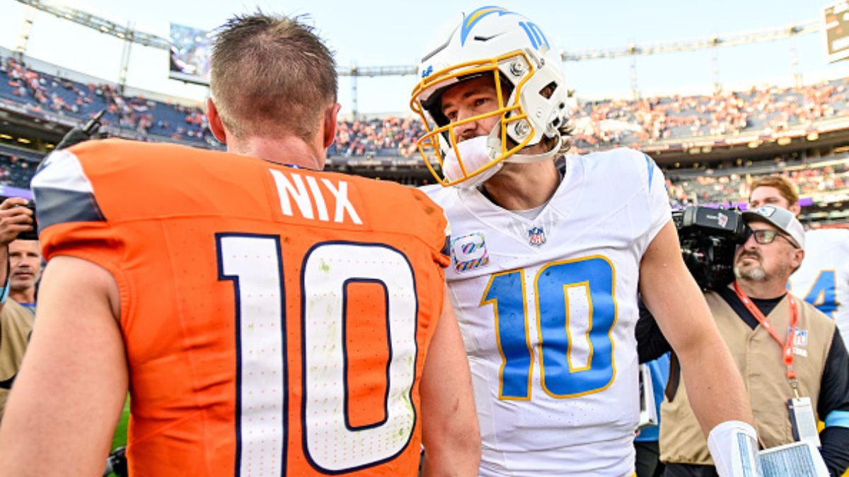 Top TNF Betting Promos: Best Welcome Offers & Sign-Up Bonuses for Broncos vs. Chargers Thursday Night Football Image