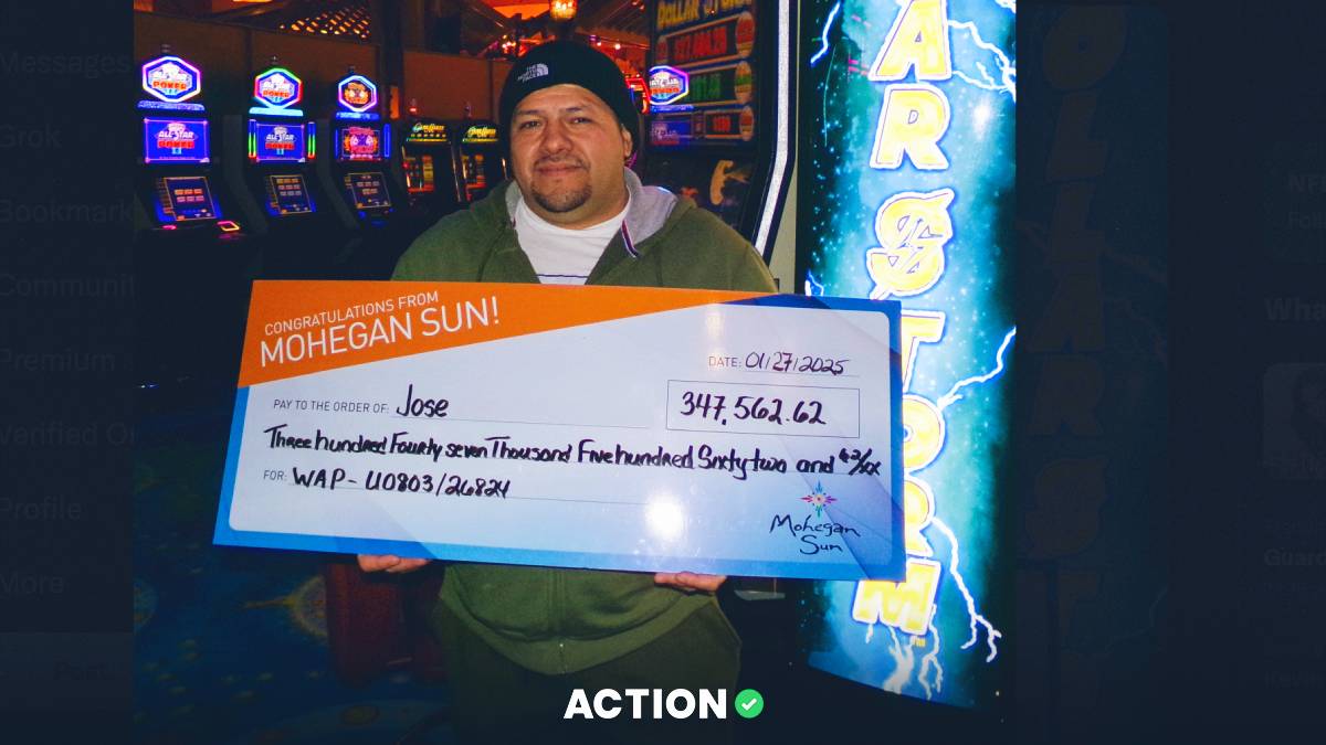 Man Turns $5 Into $347,000 Slot Machine Jackpot