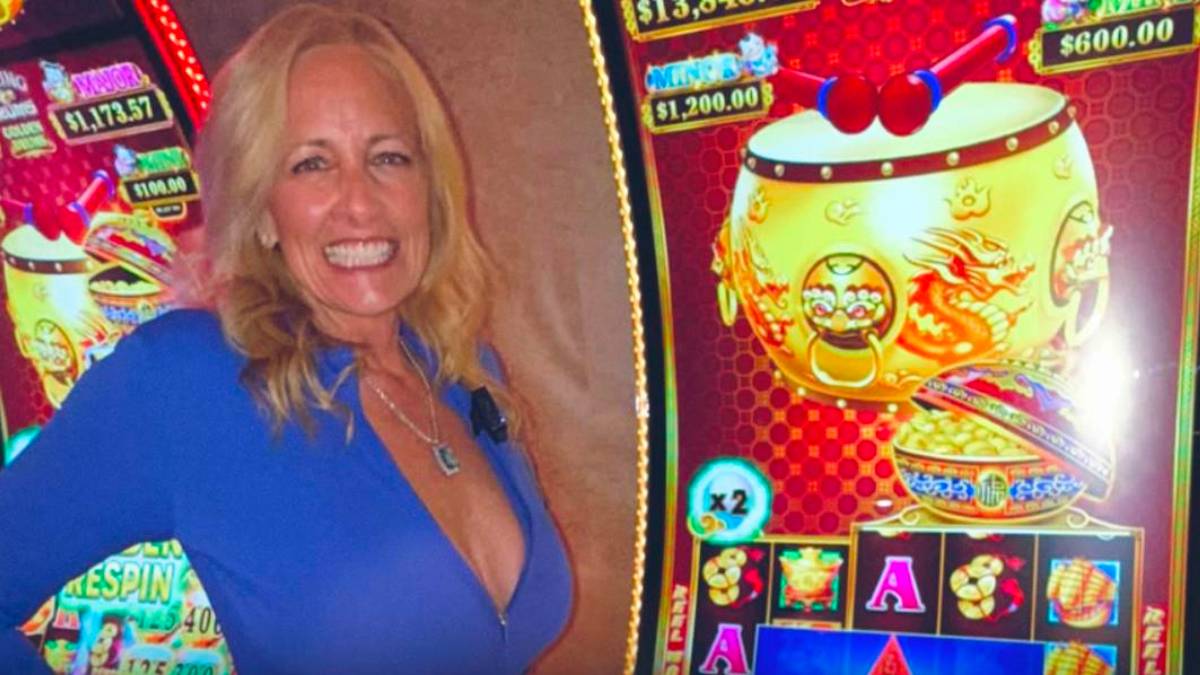 the goddess of slots is taking a cruise ship adventure that will include some high stakes casino playing with fans.