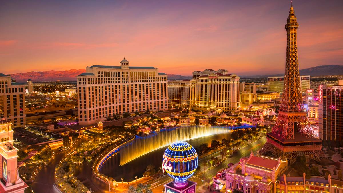 hidden resort fees will be eliminated if the hotel transparency act is passed.