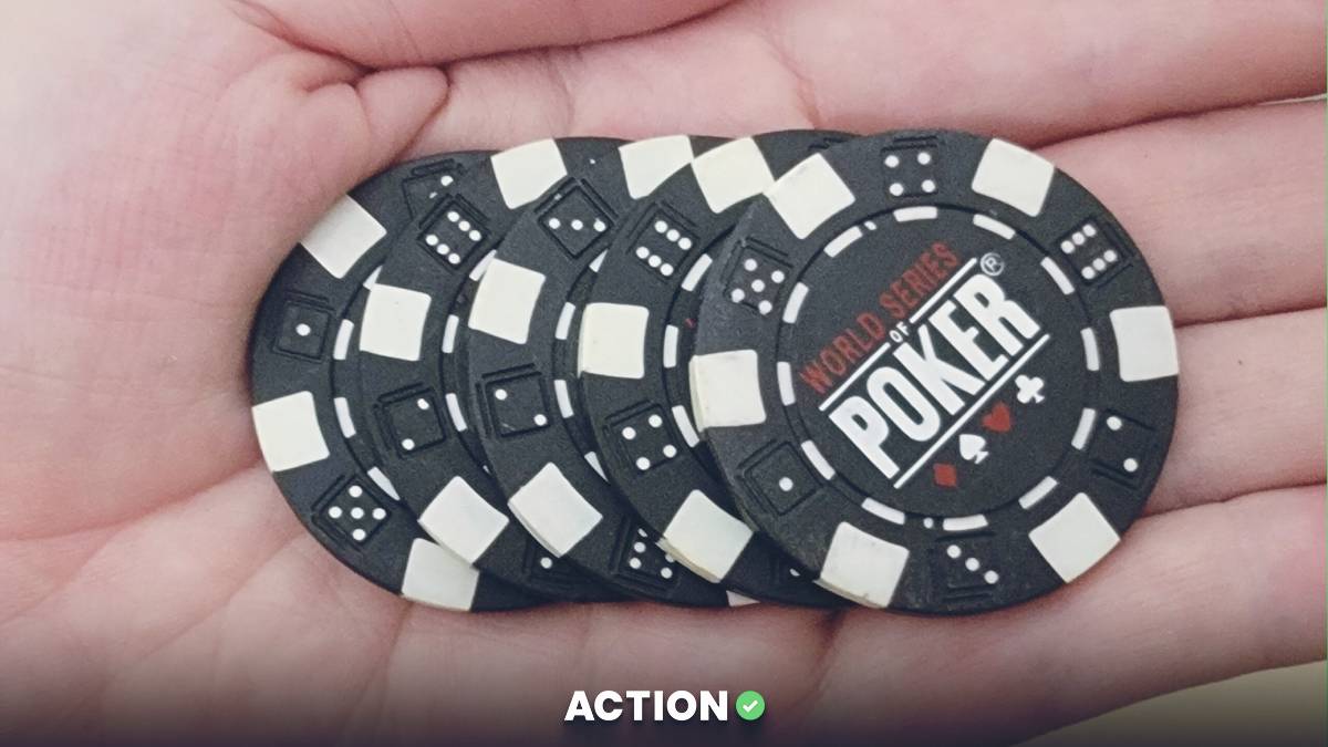 Phil Hellmuth to Play in the World Series of Poker Main Event